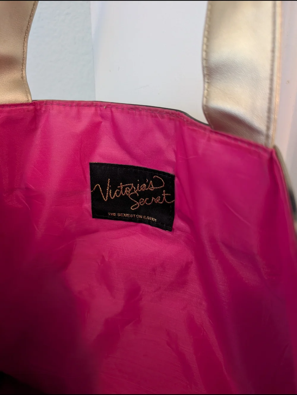Victoria's Secret Supermodel Print Tote Bag with Graphic Angel Motif